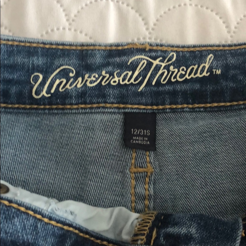 Jeans - Picture 2 of 2
